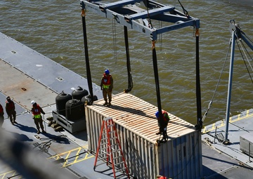 SDDC, 7th TBX conduct JLOTS mission for DEFENDER-Europe 21