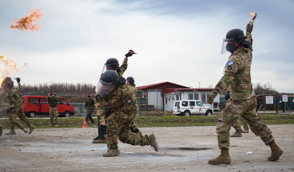 KFOR RC-E commander participates in fire phobia training at Camp Novo Selo