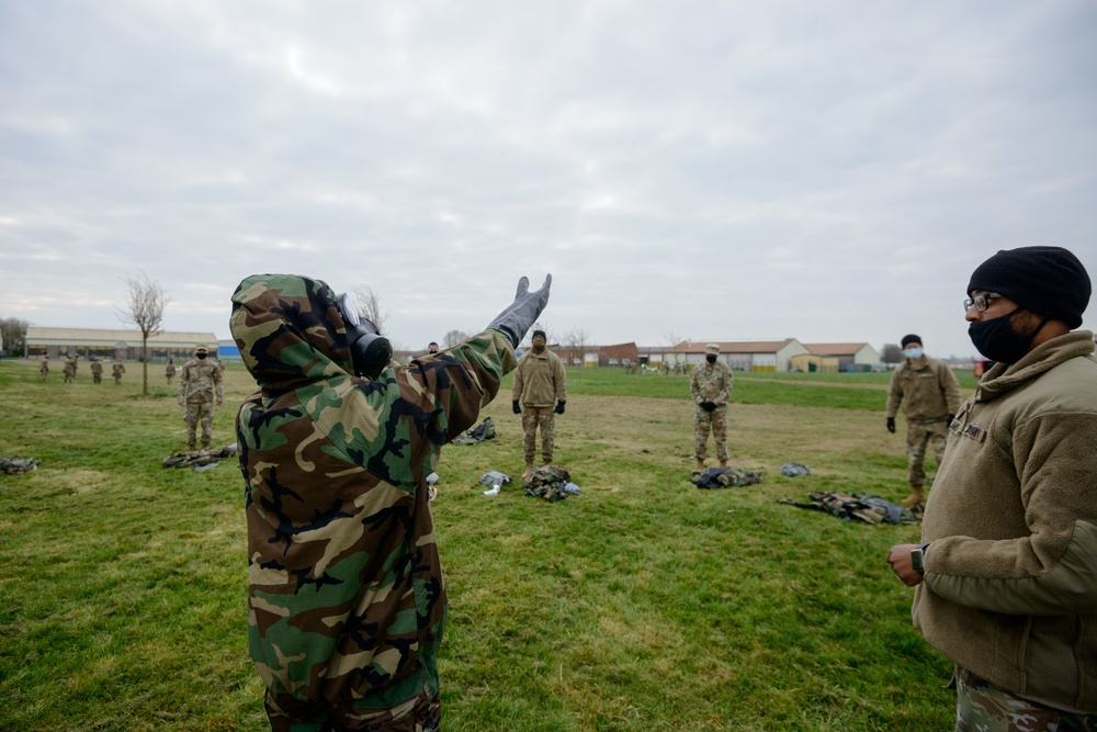 39th SSB Soldiers practice CBRN and mask confidence training