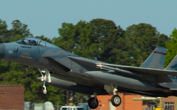 123rd Fighter Squadron landing