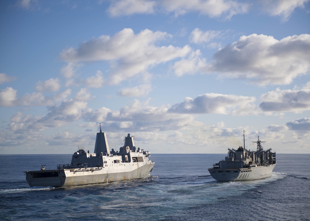 Carter Hall Conducts RAS with Supply