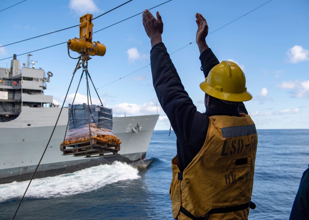 Carter Hall Conducts RAS with Supply