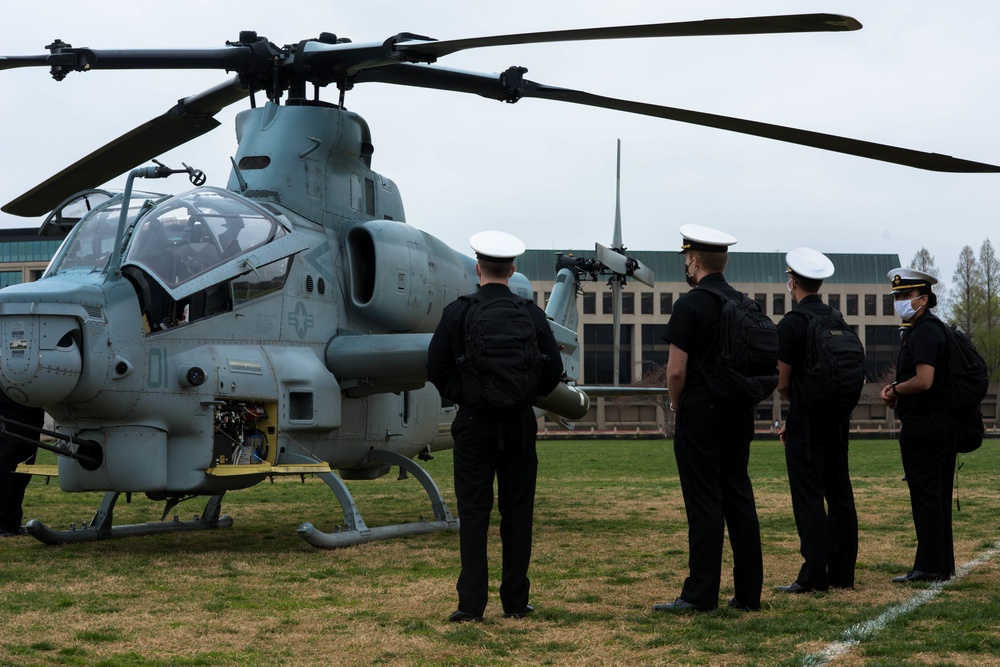 MAG-49 mentors Navy cadets