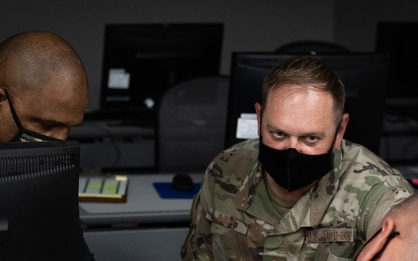 Chiefs mentor raters on EPR writing