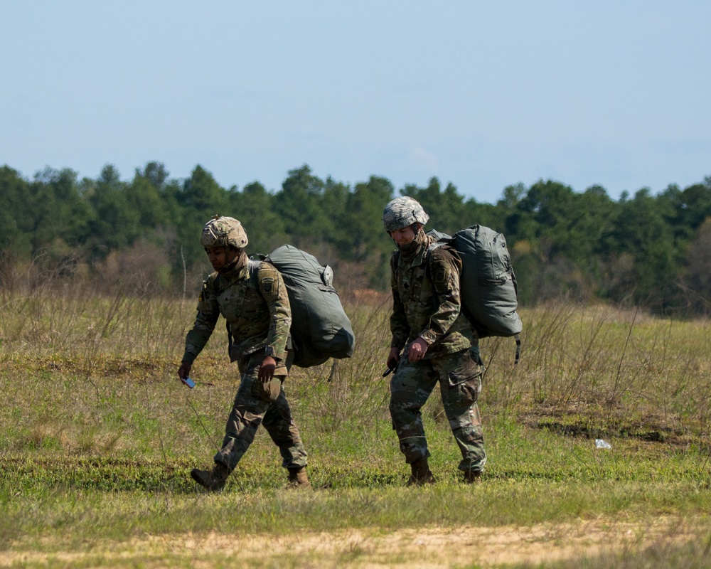 Pope Field Hosts First All-Female Air Drop