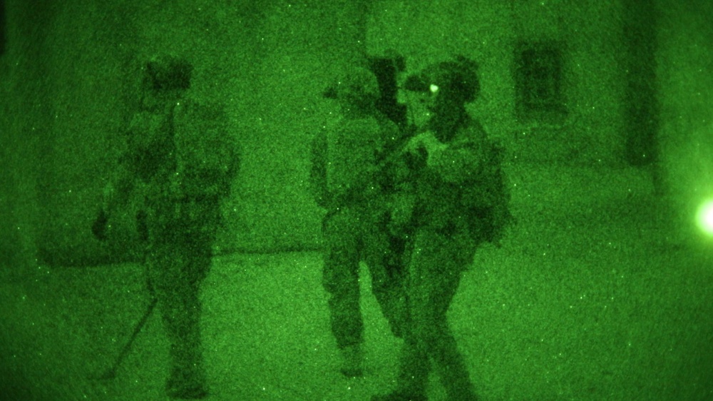 Green Berets Train to Maintain Mission Readiness