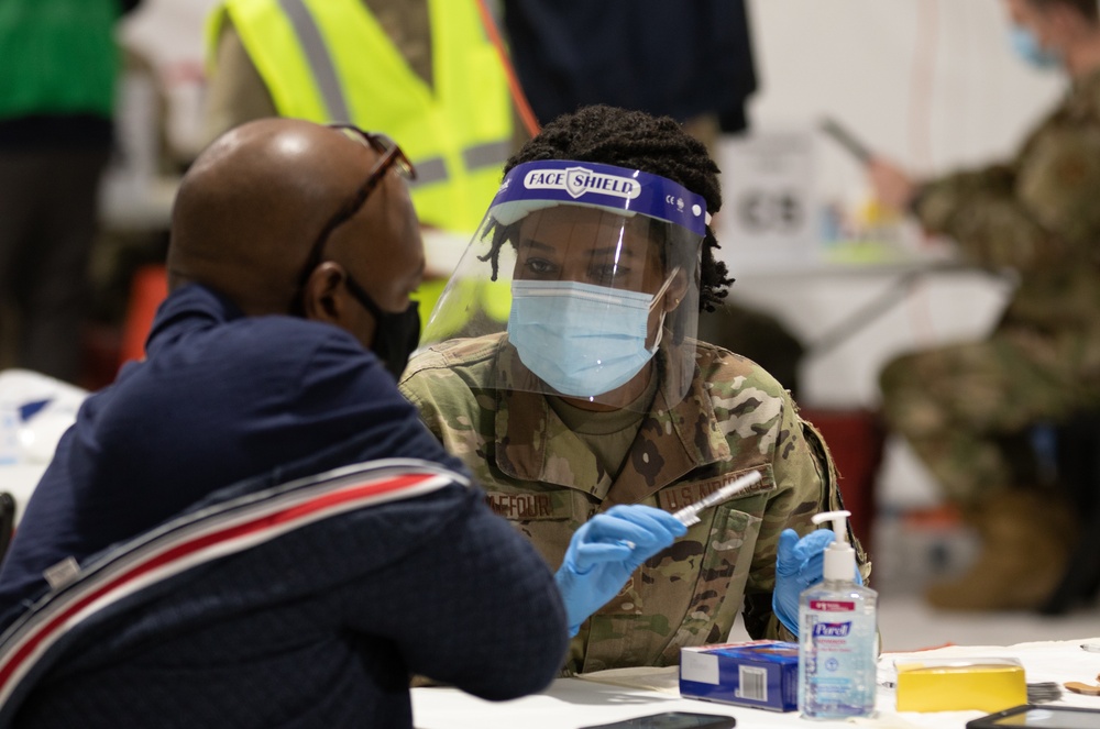 Service members support FEMA at the new CVC in Greenbelt, MD