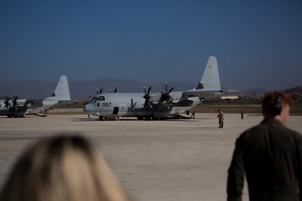 U.S. Marines and Sailors Depart Camp Pendleton to provide COVID-19 support to FEMA in Baton Rouge Louisiana