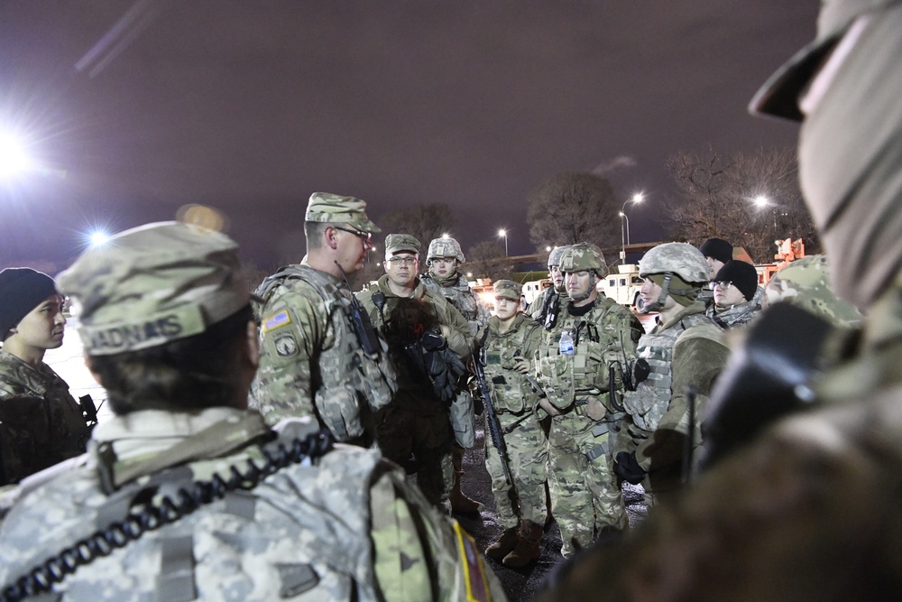 Minnesota National Guard Reinforces Police in Brooklyn Center