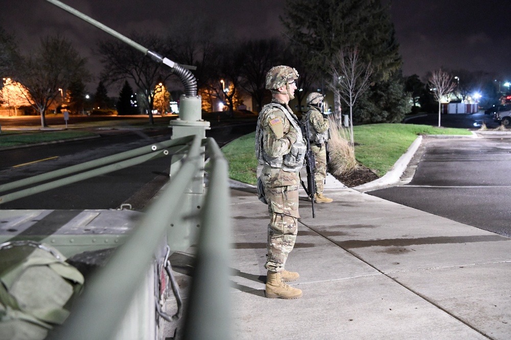 Minnesota National Guard Reinforces Police in Brooklyn Center