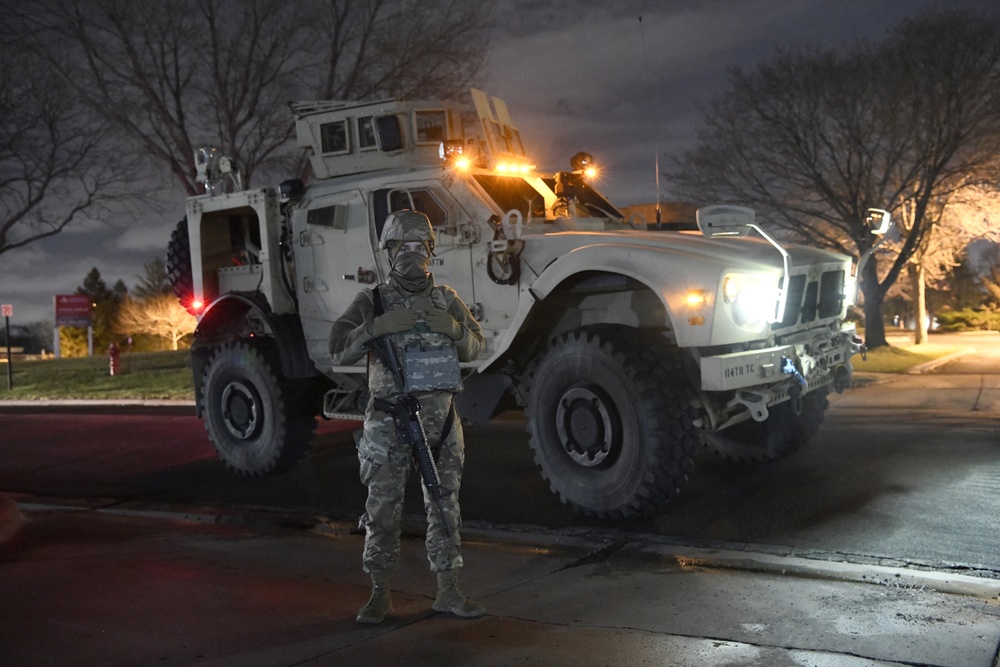 Minnesota National Guard Reinforces Police in Brooklyn Center