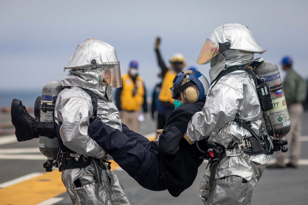Kearsarge Sailors Participate in Fire Drill