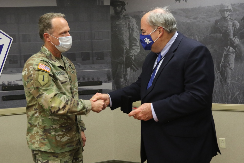 Ambassador Cavanaugh's V Corps visit