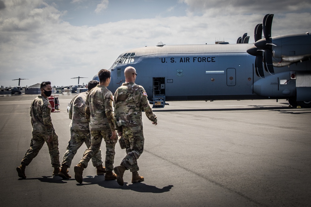 Partnership Training: 25th DIVARTY &amp; US Air Force