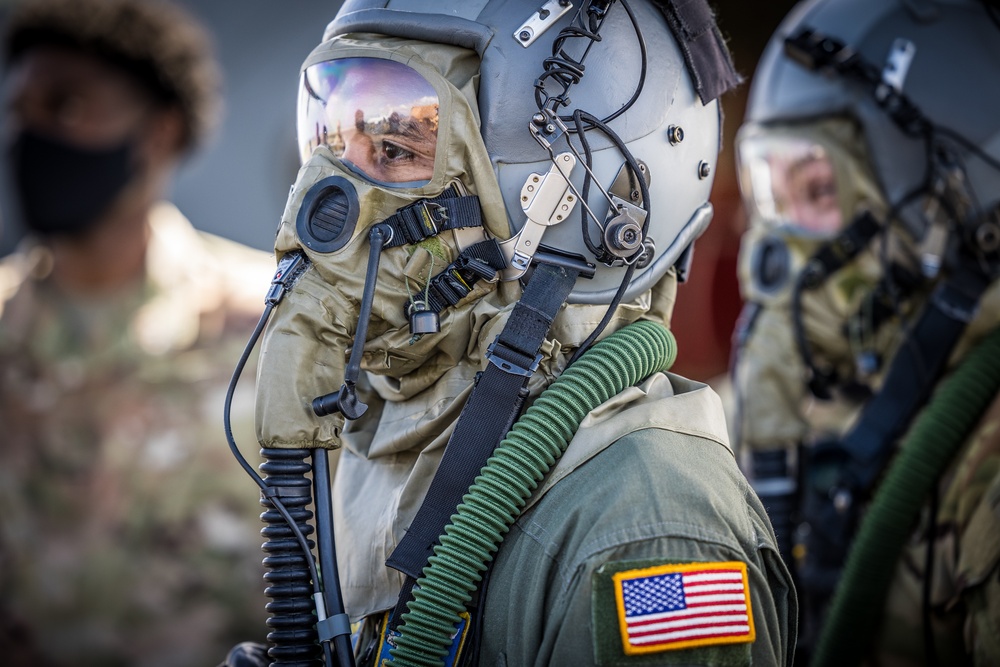 Partnership Training: 25th DIVARTY &amp; US Air Force