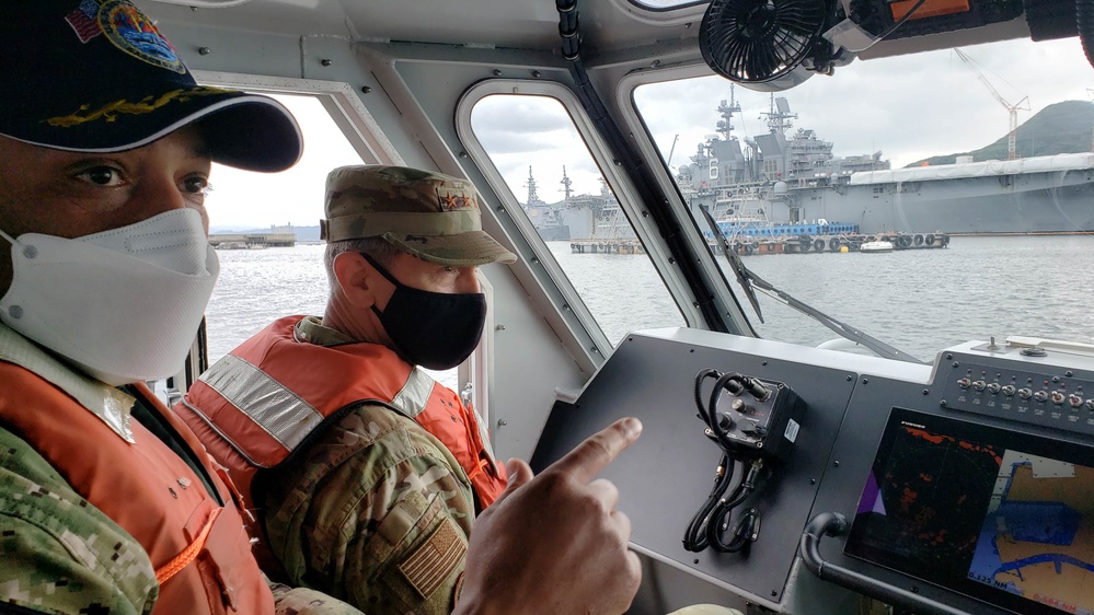 USFJ Lt. Gen. Schneider Visits CFAS