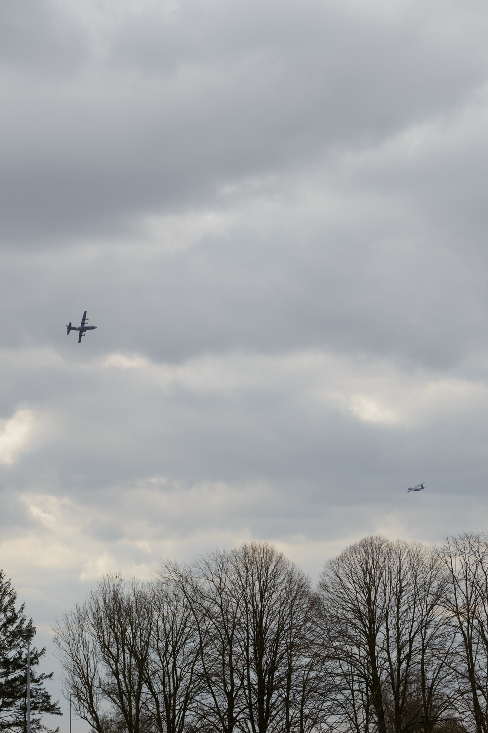 424th ABS Air Field Management