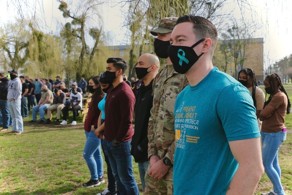 Deployed Soldiers join to recognize Sexual Assault Awareness and Prevention Month in Poland
