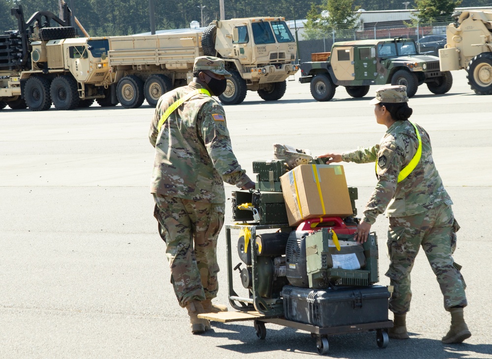 110th Chem. Bn. Soldiers prepare containers for EDRE