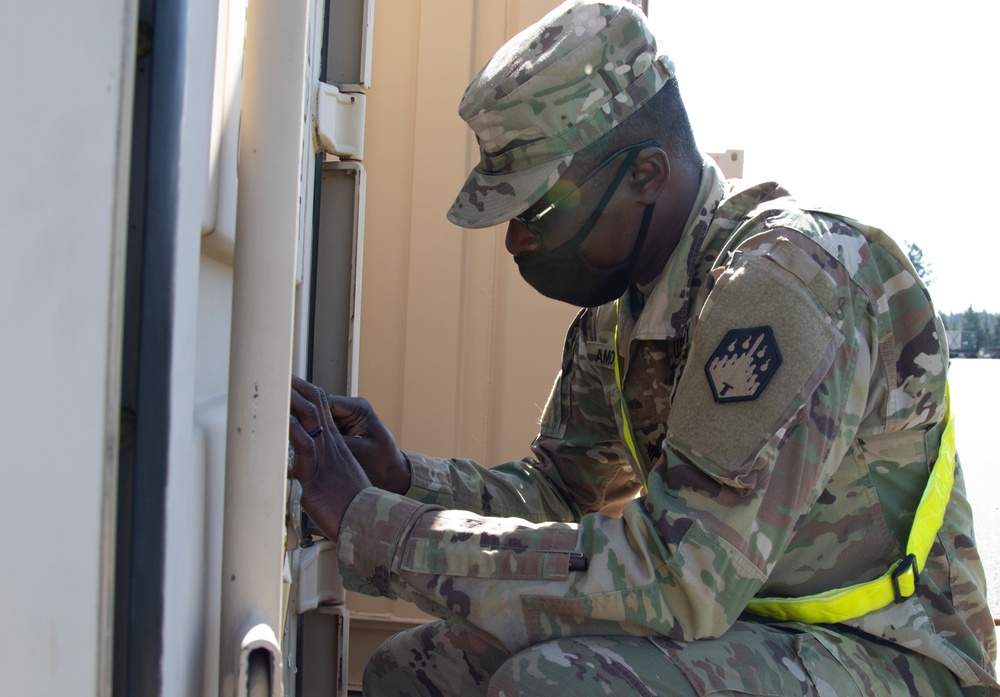 110th Chem. Bn. Soldiers prepare containers for EDRE