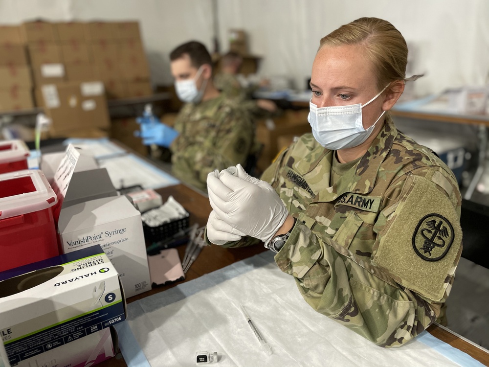 U.S. Army nurse supports Orlando Community Vaccination Center