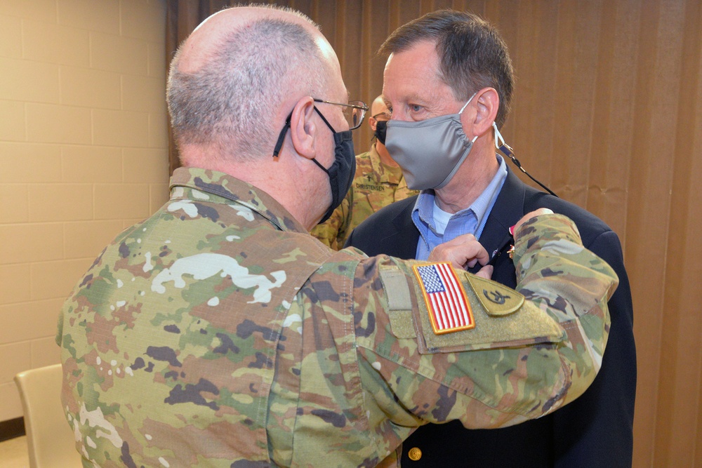 Retired 38th ID colonel receives Legion of Merit