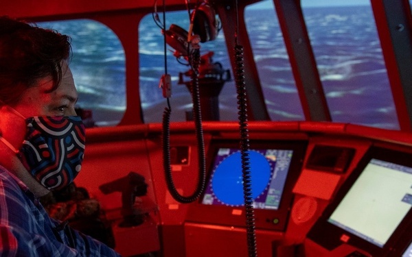 Local San Diego Reporter Visits the Center for Surface Combat Systems' LCS Training Facility (LTF)