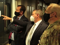 Director General sees experimental vehicle