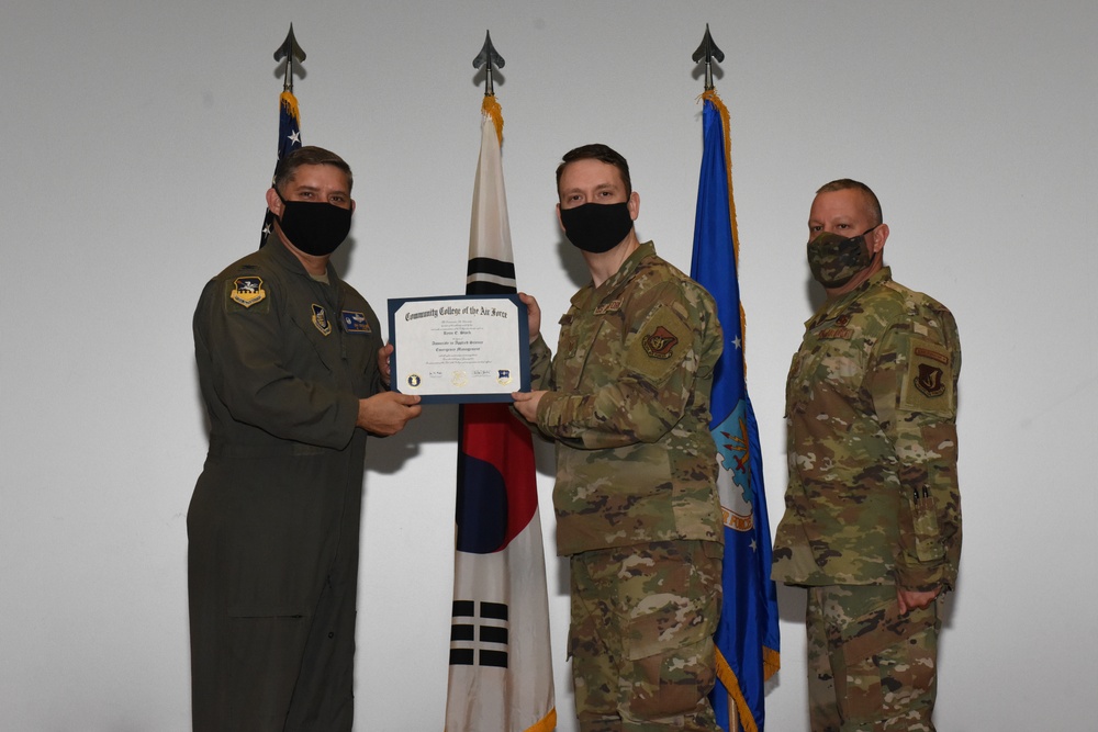 CCAF Graduation Ceremony Honors Enlisted Airmen