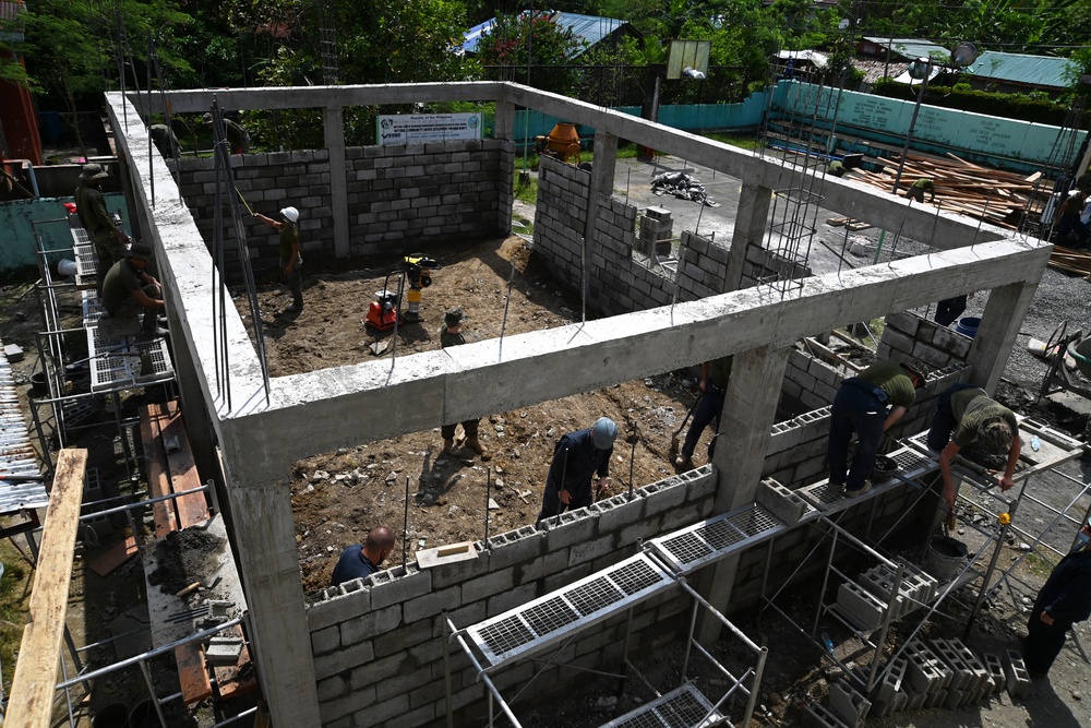 Balikatan 21: Barangay Duhat daycare center build