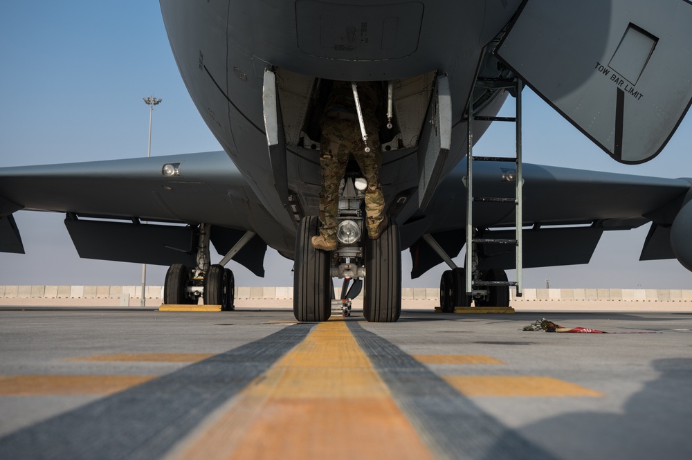 KC-135 keep NATO partners aircraft on partol in CENTCOM