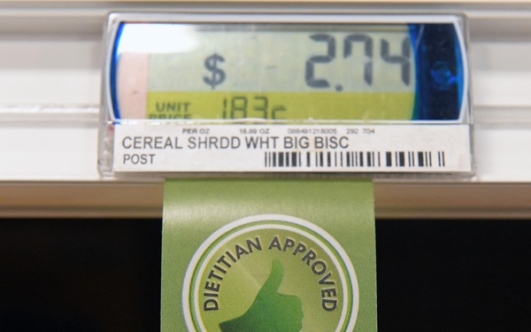 DAT nutrition ID labels to help Robins Commissary shoppers spot healthy foods on shelves