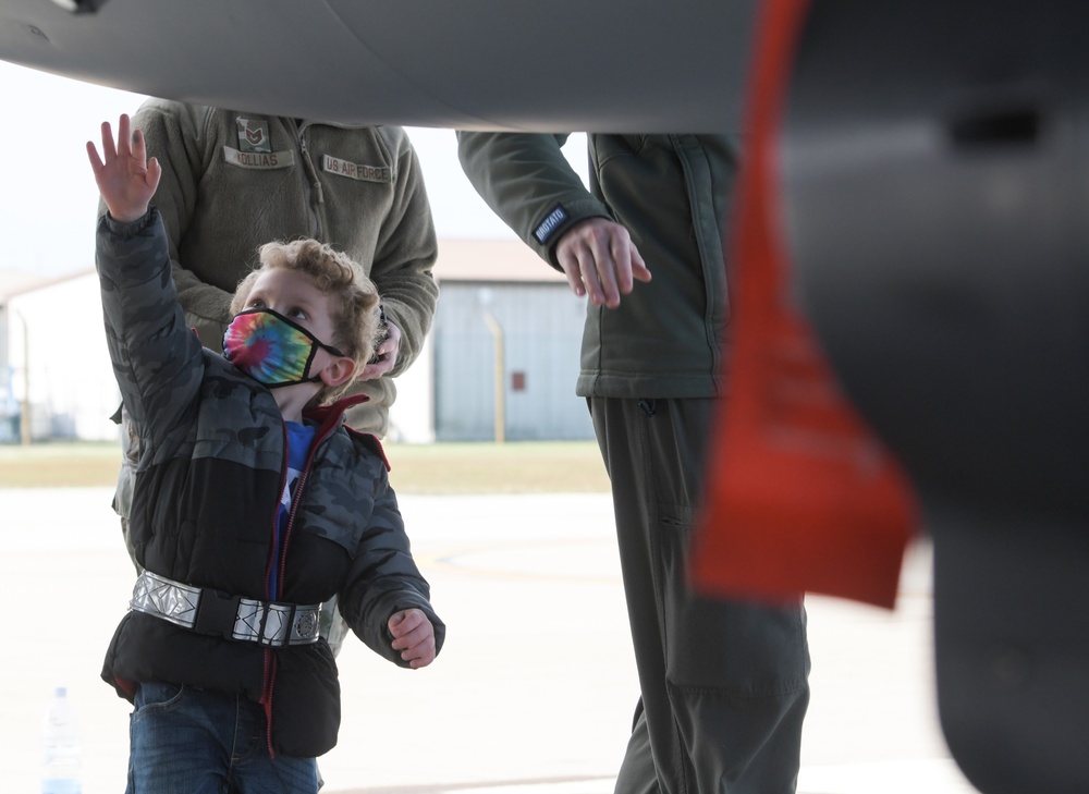 RAF Lakenheath honors military children