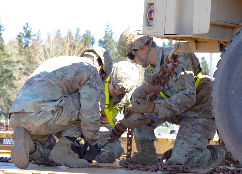 110th Chem. Bn. conducts railhead ops for EDRE