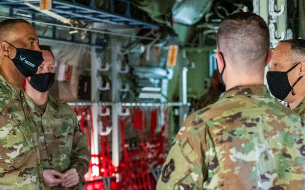 AFRC Command Chief visits Arkansas’ only Reserve uni