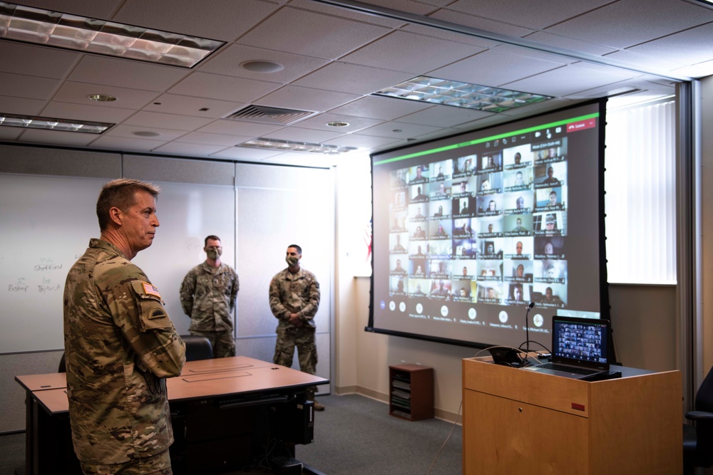 Chief National Guard Bureau tours Florida Guard facilities, reviews capabilities and plans for growth
