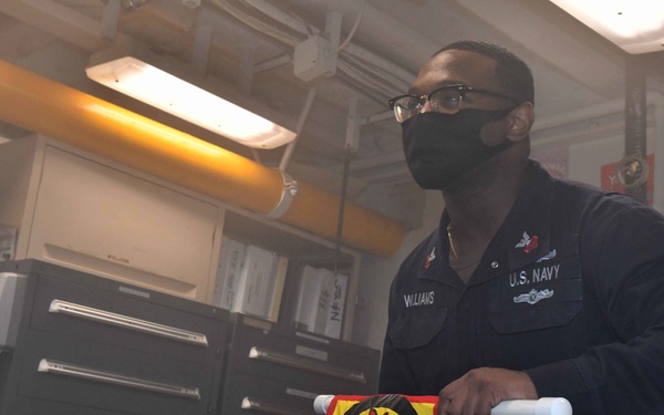 Blue Ridge Conducts Damage Control Drill