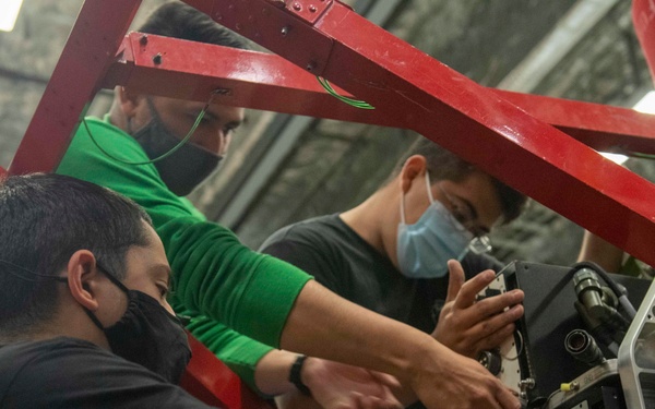 MQ-8B Fire Scout Maintenance