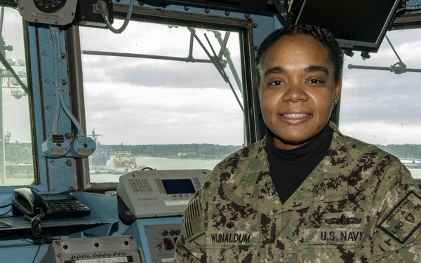 USS Oak Hill (LSD 51) CO Portraits