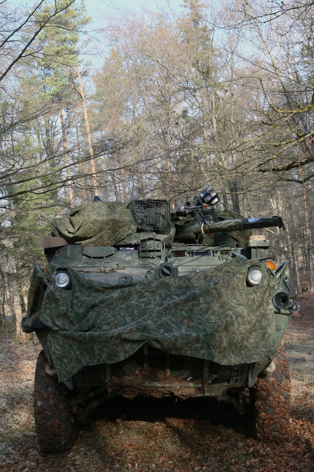 2CR Stryker Prepares For an Attack