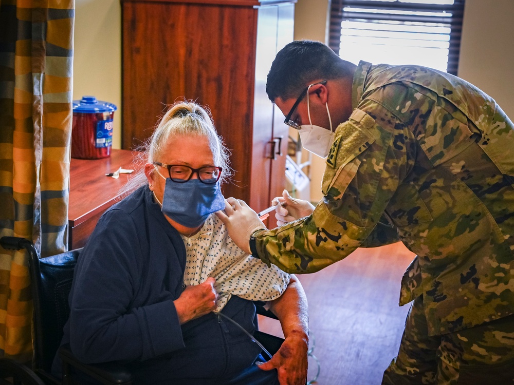 Connecticut Guard assists vaccinations at nursing homes