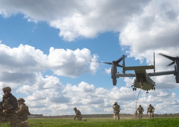 321st Special Tactics Squadron Fast Rope Training