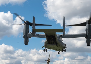 321st Special Tactics Squadron Fast Rope Training