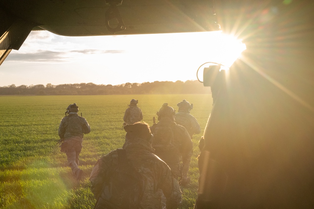 321st Special Tactics Squadron Fast Rope Training