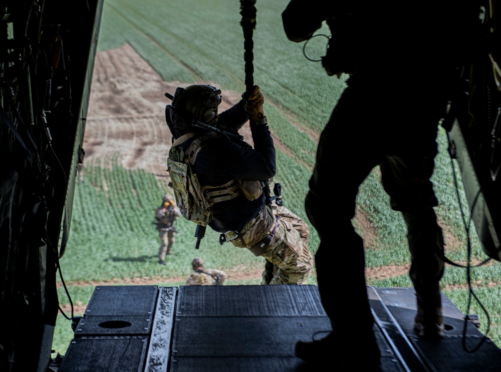 Special Tactics Fast Rope Exercise