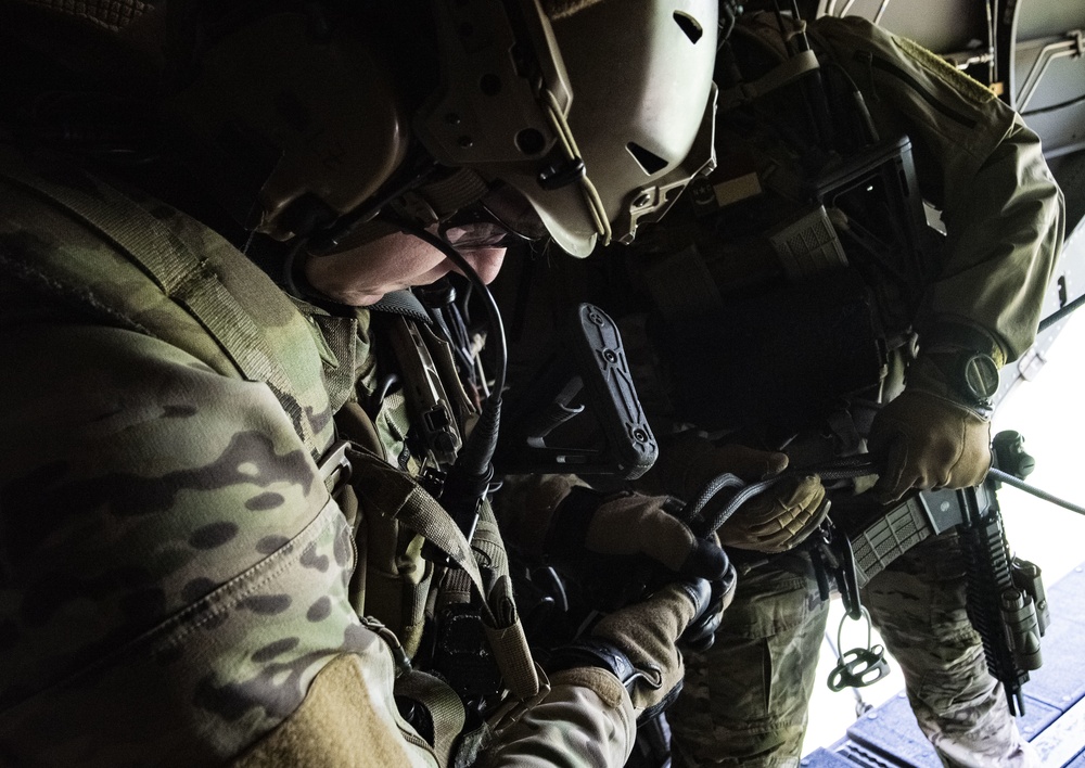 321st Special Tactics Squadron Fast Rope Training