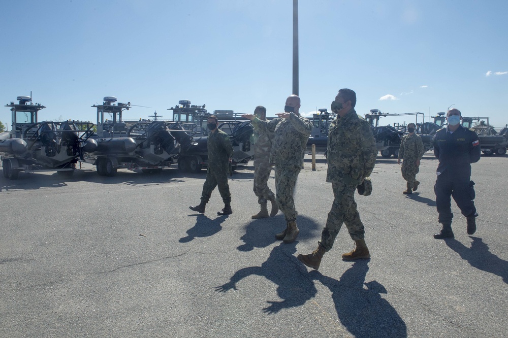 EODGRU2 Hosts USFF Foreign Liaison Officers