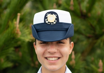 Natalya Reyes earns Coast Guard Honor Graduate for boot camp company India-200