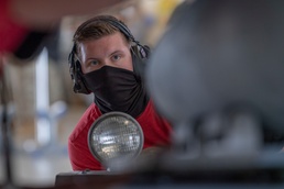 Moody hosts Hawgsmoke’s first weapons load competition