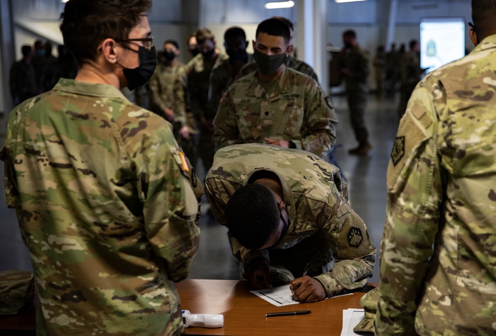 DVIDS - Images - 110th Chem. Bn. conducts town hall for EDRE [Image 2 ...